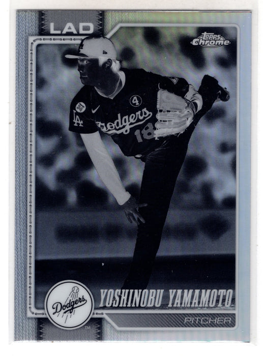 2026 Topps Chrome Yoshinobu Yamamoto #75 Negative Refractor